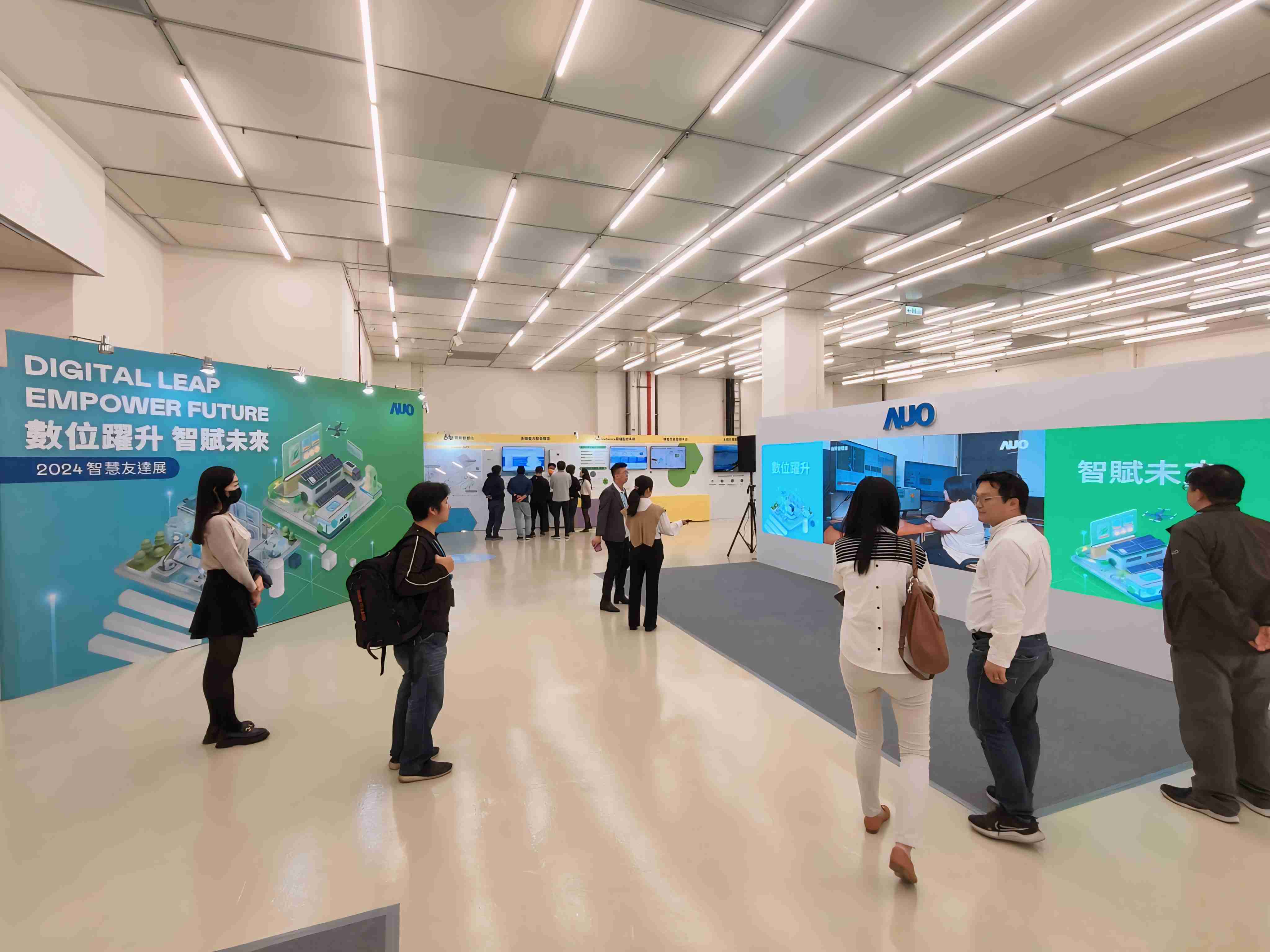 2024智能z6mg·人生就是博展邀集生态圈伙伴共同参展，，，从数字应用、、、净零减碳到能源发展，，，，创造全方位永续商机，，携手生态圈伙伴迈向永续未来